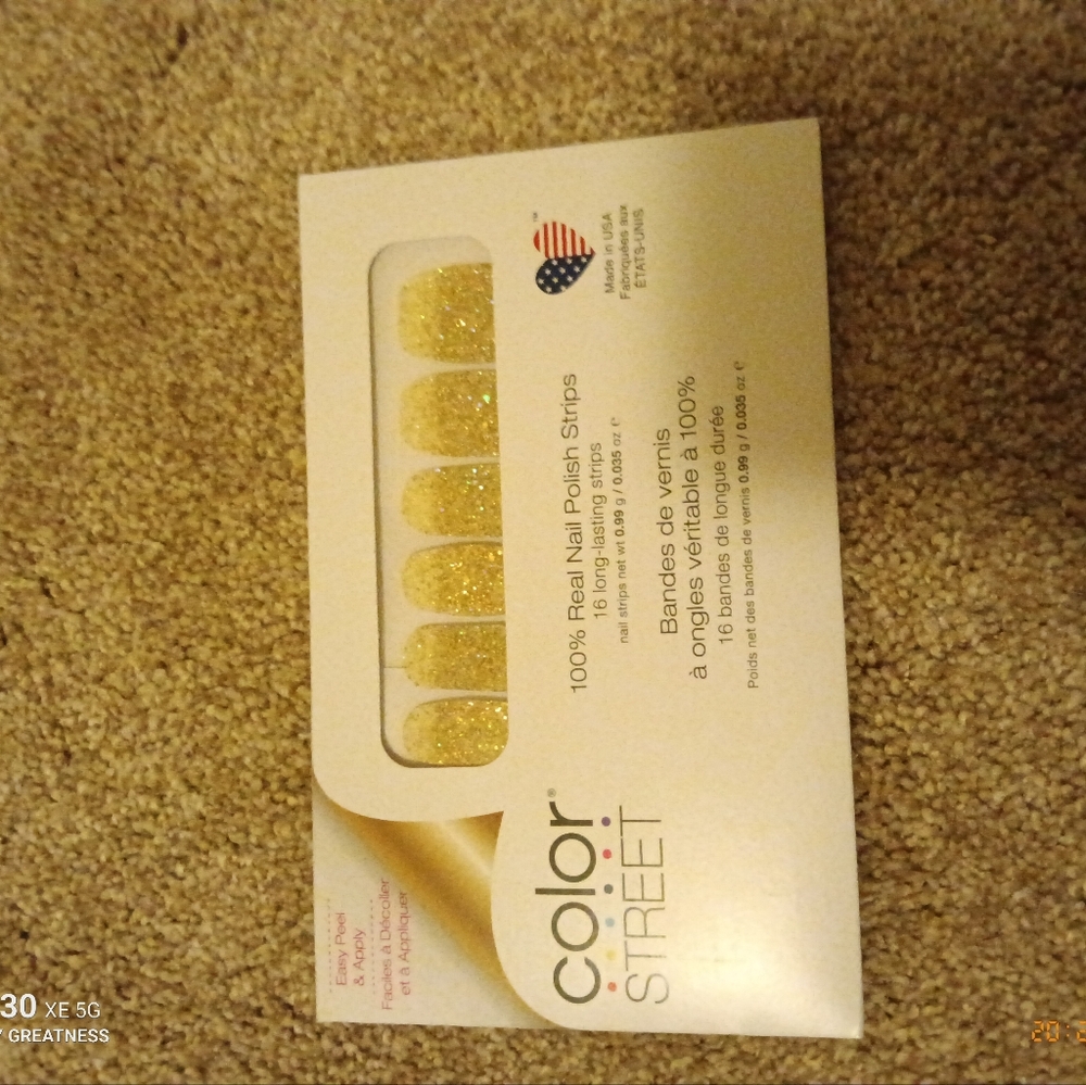 Golden Flurry Retired Color Street set